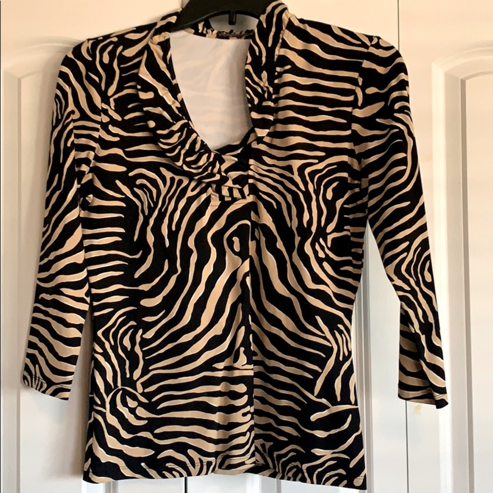 Animal print 3/4 length top